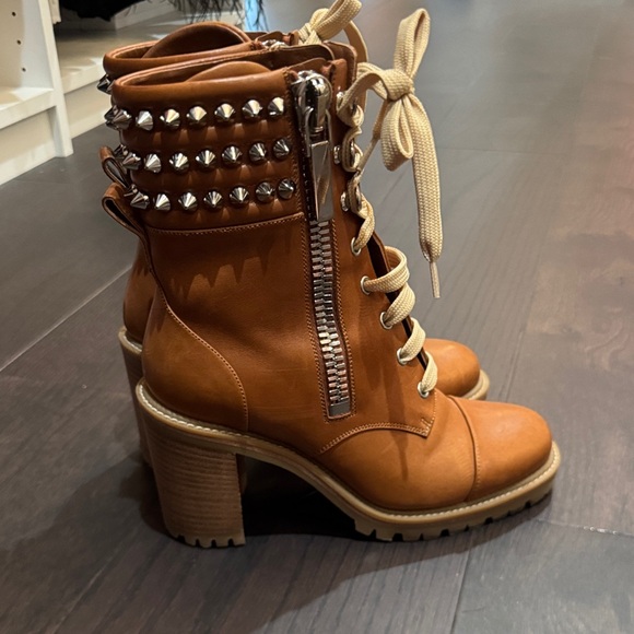 Christian Louboutin Tan Lace-Up Boots - Picture 2 of 12